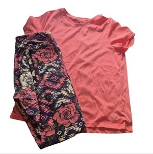 Floral Shirt in Coral And LulaRoe Leggings Bundle Deal